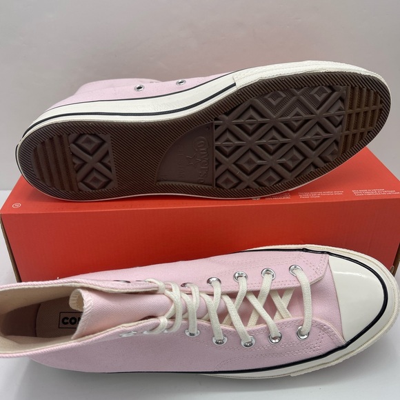 Converse Men’s A10527F
CHUCK 70 HI
PINK FROSTING/EGRET/BLACK High-Top Sneakers - Picture 5 of 16